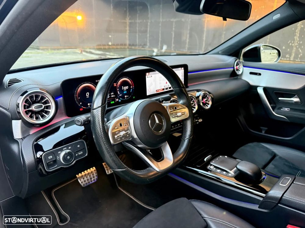Mercedes-Benz CLA 250 e 8G-DCT Edition AMG Line - 38