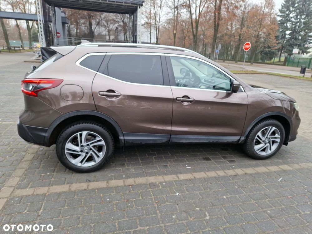 Nissan Qashqai 1.5 dCi N-CONNECTA - 3