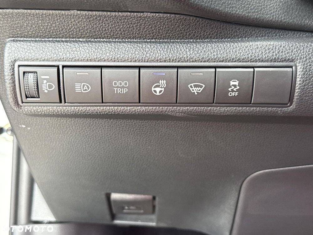 Toyota Corolla 1.8 Hybrid GR Sport Dynamic - 19