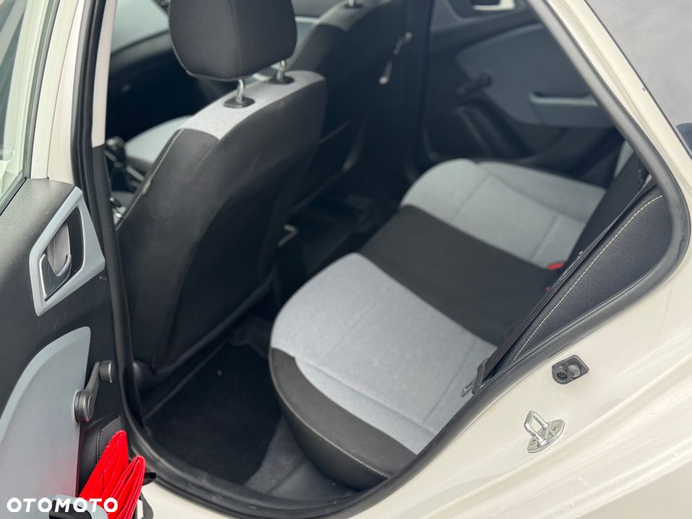 Hyundai i20 1.2 Classic - 10
