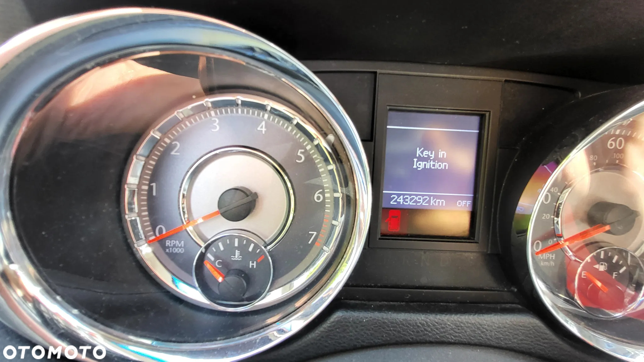 Chrysler Town & Country 3.6 Touring - 6