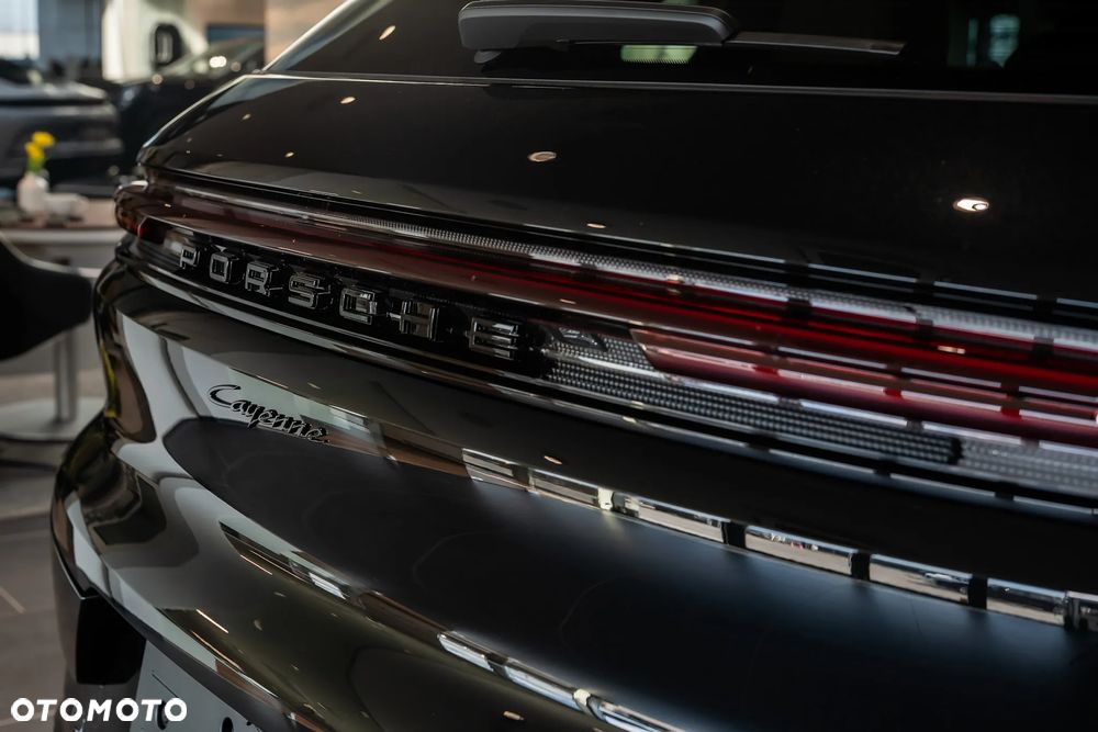 Porsche Cayenne Black Edition - 15