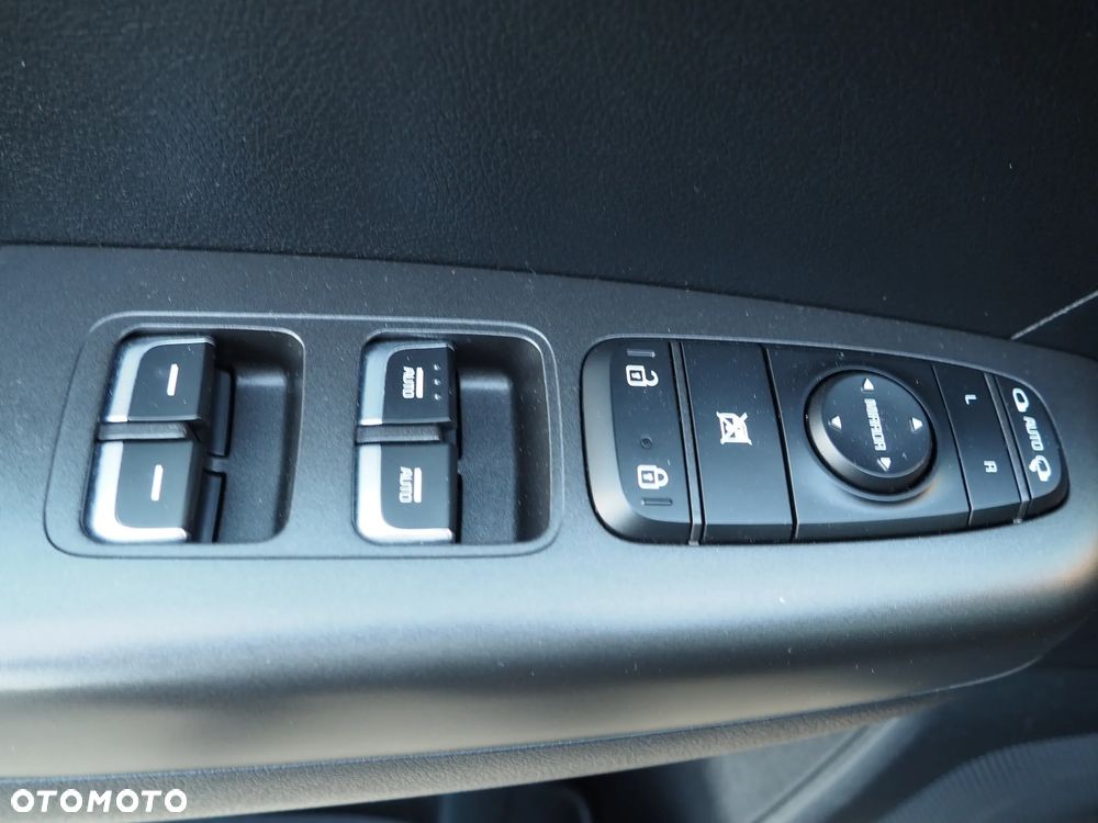 Kia Stonic 1.0 T-GDI DCT OPF Platinum Edition - 22