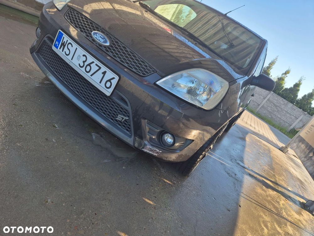 Ford Fiesta 2.0 ST - 3