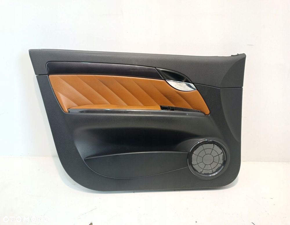 TAPICERKA BOCZEK DRZWI LEWY PRZEDNI SKÓRA FIAT CROMA II - 1