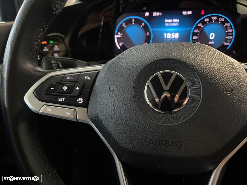 VW Golf Variant 2.0 TDi Life - 17