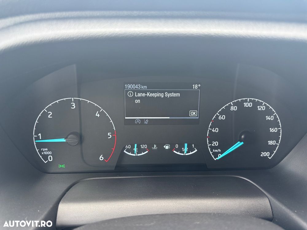 Ford TRANSIT CUSTOM - 14