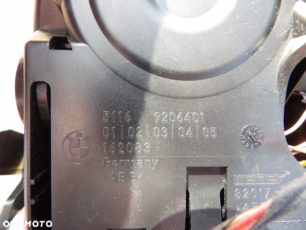 BMW - F11 - KOMPLET DEKORÓW - LISTWY OZDOBNE - EUROPA - AUTOMAT - 9206401  920921  9166644  9166649  9171782  9171779  9171780  9171781 - 4