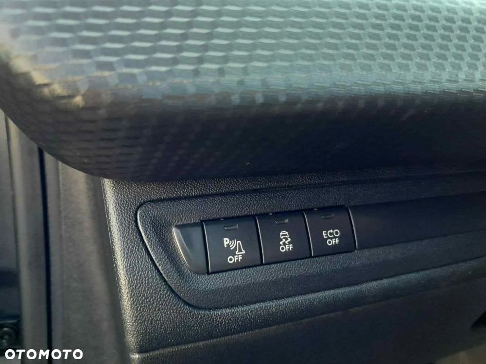 Peugeot 208 Diesel 5-Türer Style - 17