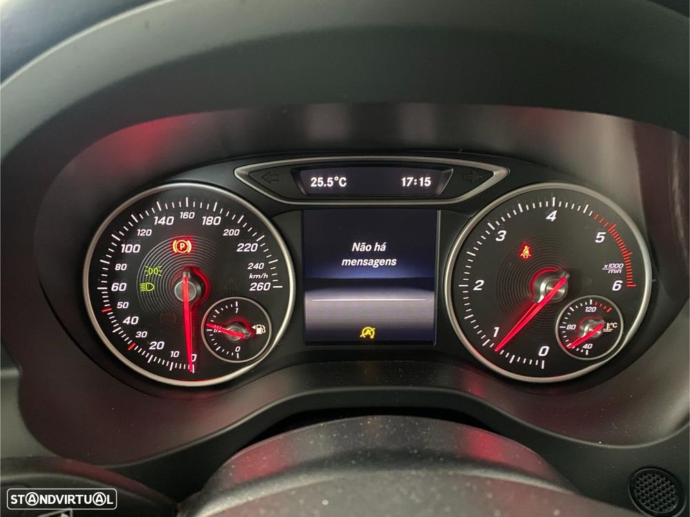 Mercedes-Benz A 180 CDI BlueEFFICIENCY Edition - 39