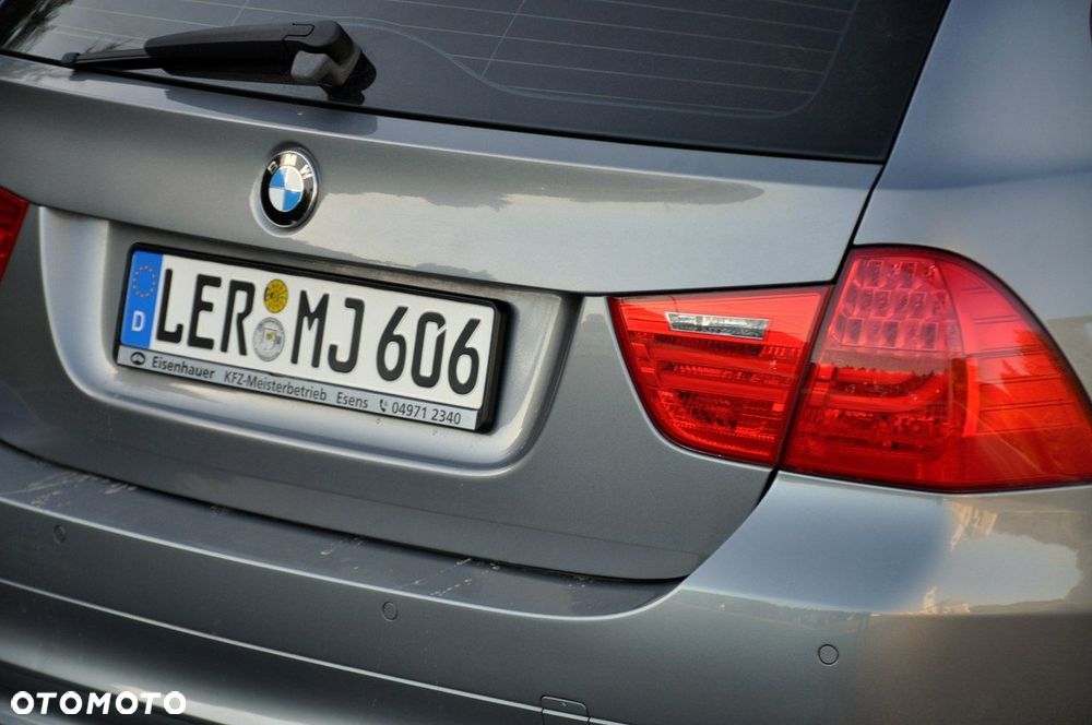 BMW Seria 3 - 16