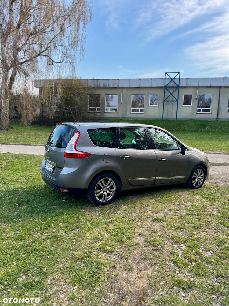 Renault Grand Scenic Gr 2.0 dCi Bose - 11