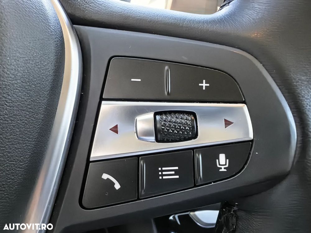 BMW X3 xDrive20d AT MHEV - 27