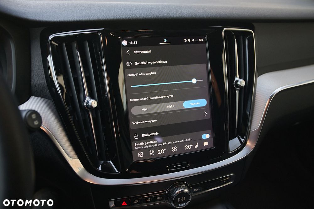 Volvo V60 2022