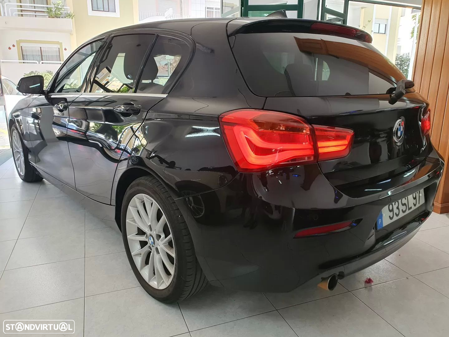 BMW 116 d EfficientDynamics - 24