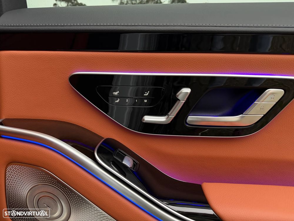 Mercedes-Benz S 580 e Longo - 24