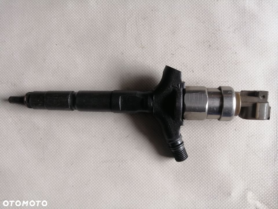 Wtryskiwacz wtrysk DCI SAAB VECTRA SIGNUM RENAULT 8972391617 - 1