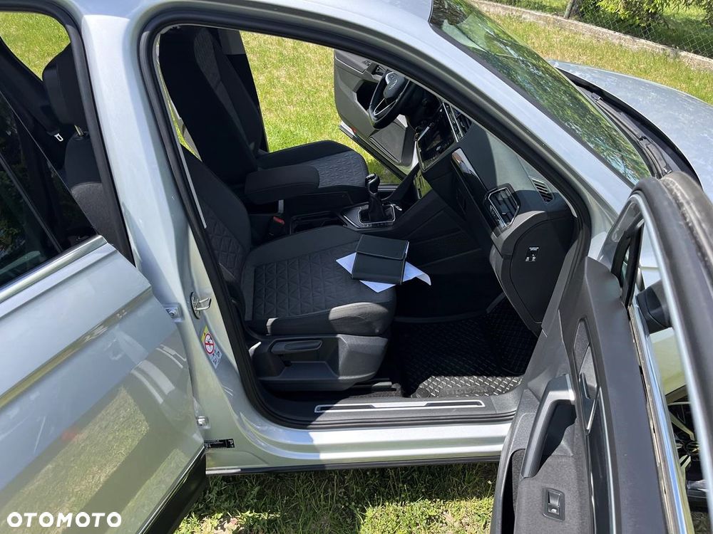 Volkswagen Tiguan - 6