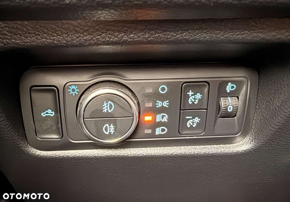 Ford Wildtrak Ranger długa paka 4x4 skóra - 28