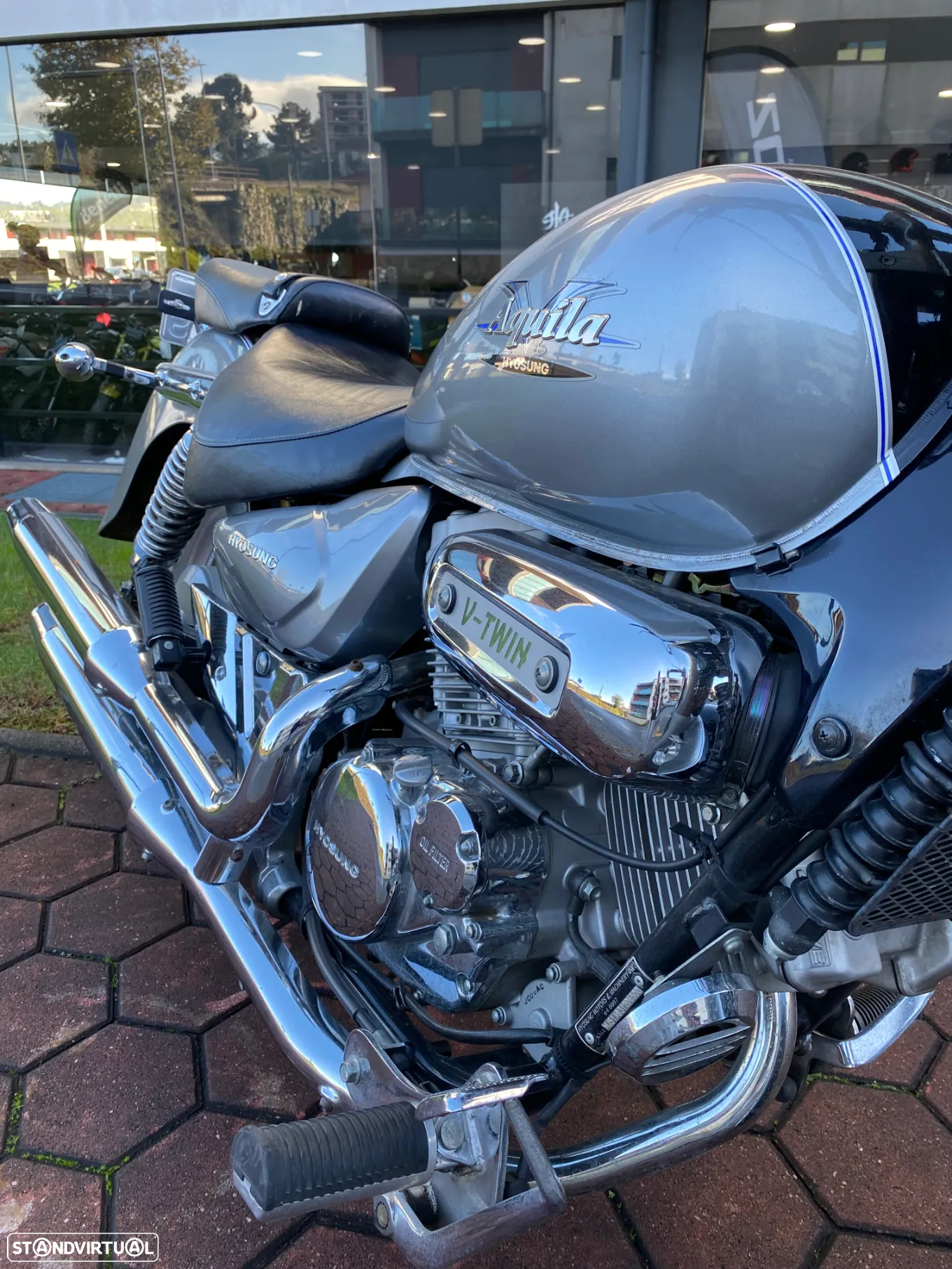 Hyosung GV Moto como nova - 7