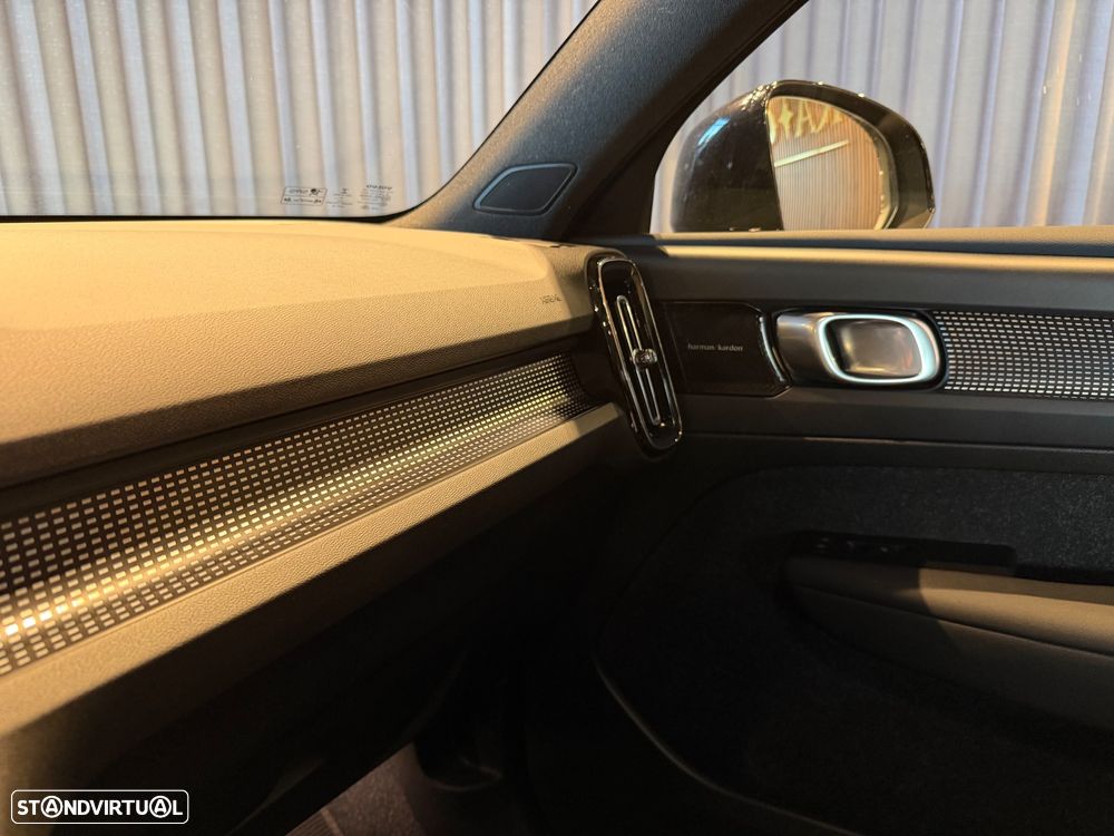 Volvo XC 40 P8 AWD Recharge RDesign - 12