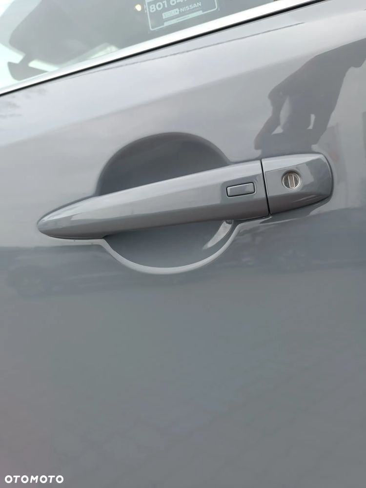 Nissan Qashqai 1.3 DIG-T MHEV N-Connecta Xtronic - 8