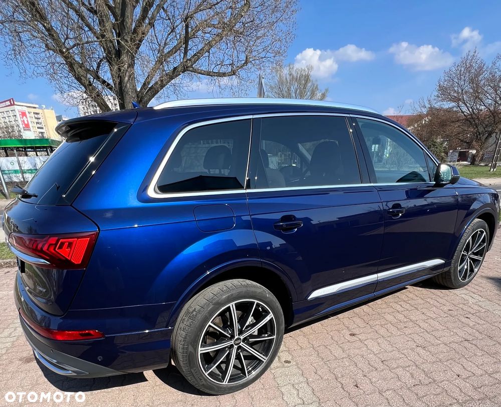 Audi Q7 - 12