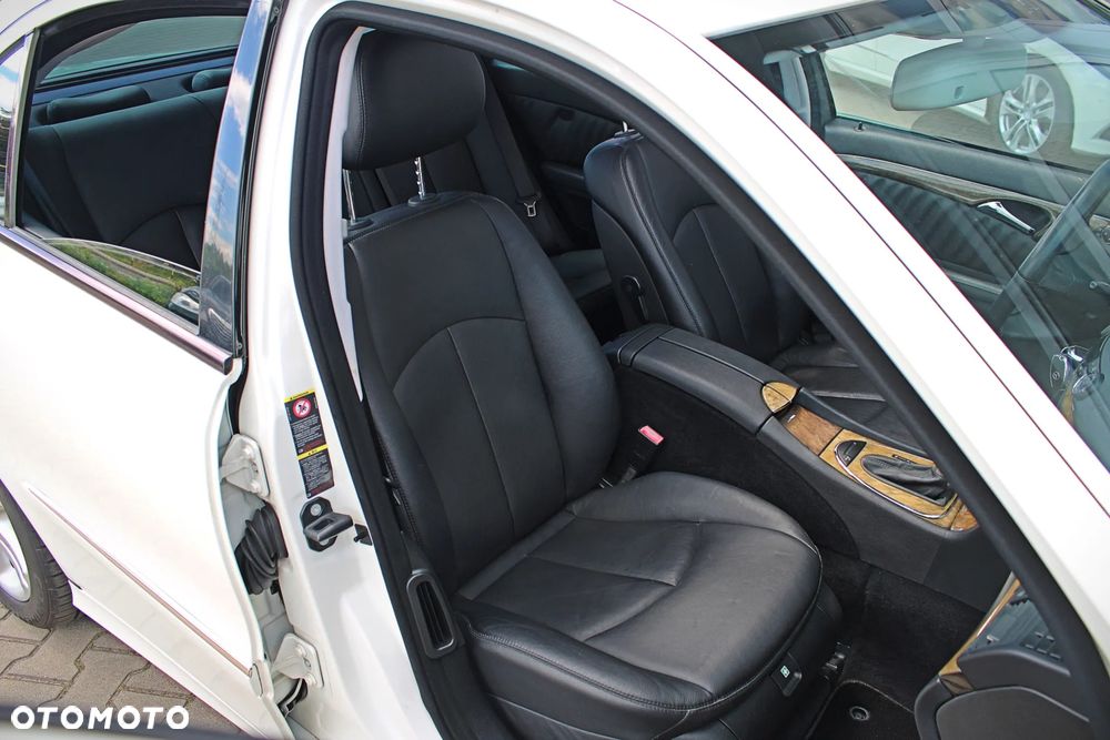 Mercedes-Benz Klasa E 350 7G-TRONIC Avantgarde BusinessEDITION - 18