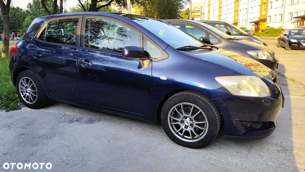 Toyota Auris - 7