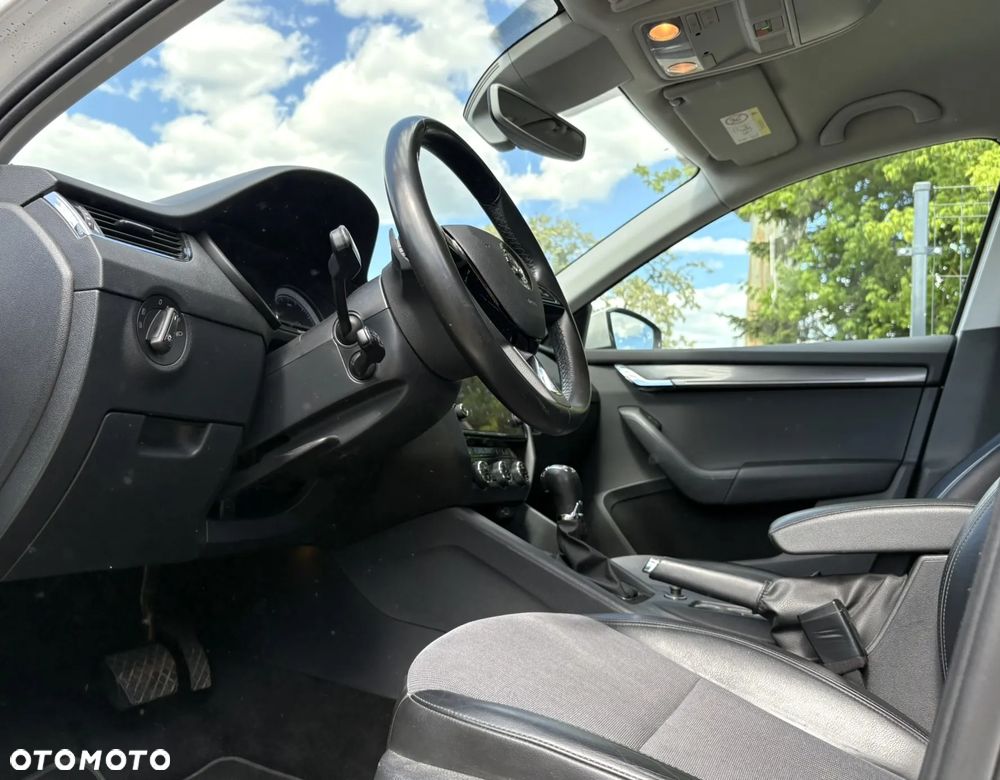 Skoda Octavia 2.0 TDI DSG Style - 11