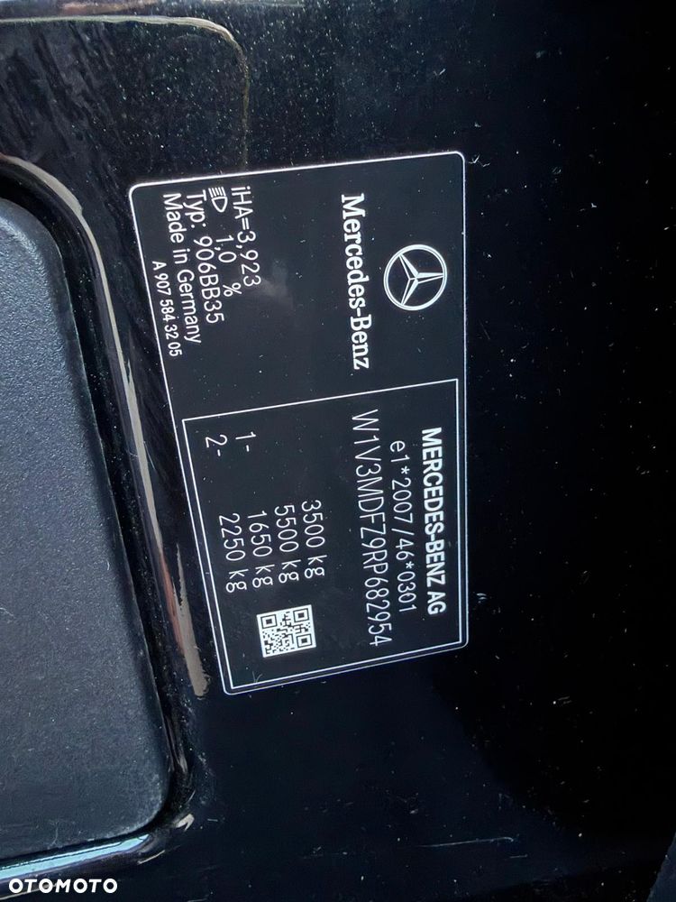 Mercedes-Benz Sprinter - 8