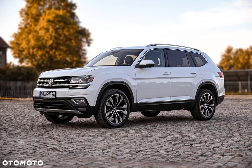 Volkswagen Atlas - 2