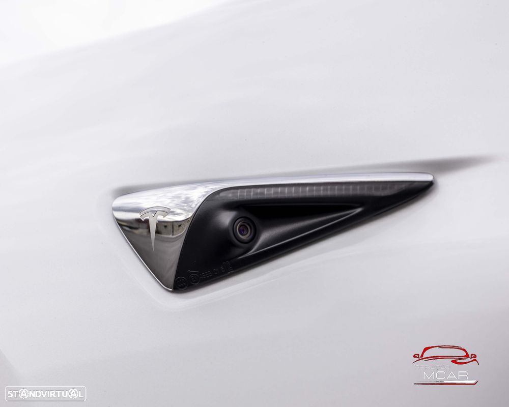 Tesla Model 3 Long-Range Dual Motor AWD - 3