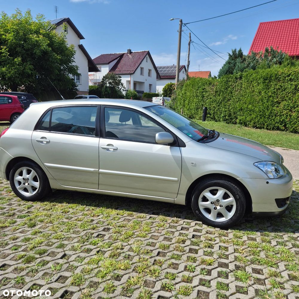 Toyota Corolla 1.4 D-4D - 7