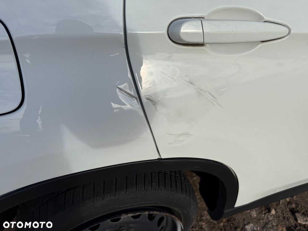 BMW X1 sDrive16d xLine - 9