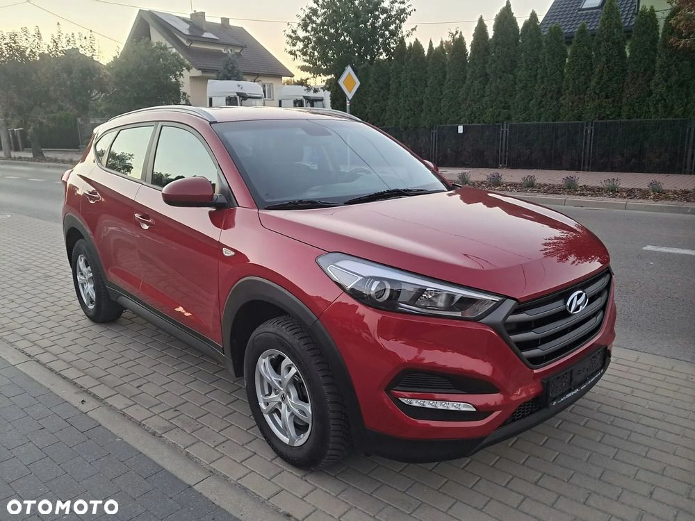 Hyundai Tucson blue 1.6 GDi 2WD Navi - 17