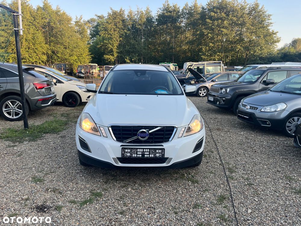 Volvo XC 60 DRIVe R-Design - 1