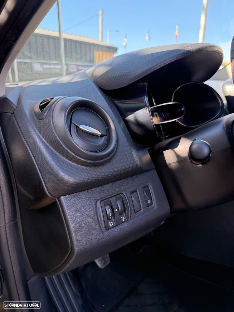 Renault Clio 1.5 dCi Zen - 9
