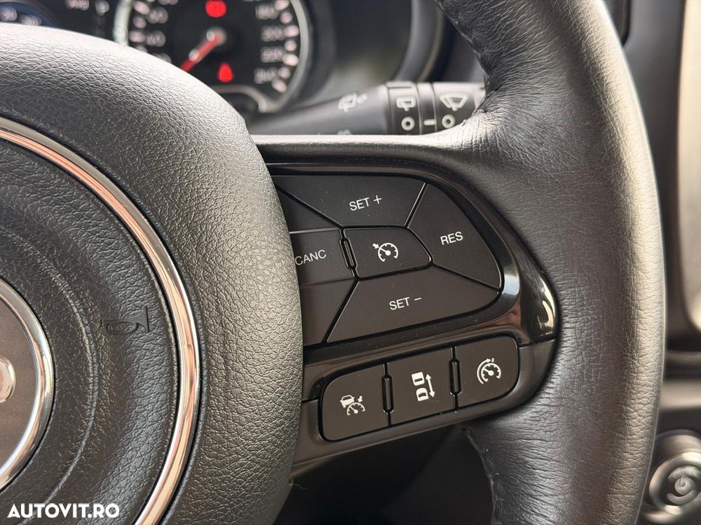 Jeep Renegade 1.5 FWD AT7 MHEV Limited - 36