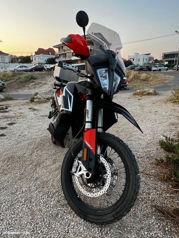 KTM 790 Adventure KTM 790R - 6
