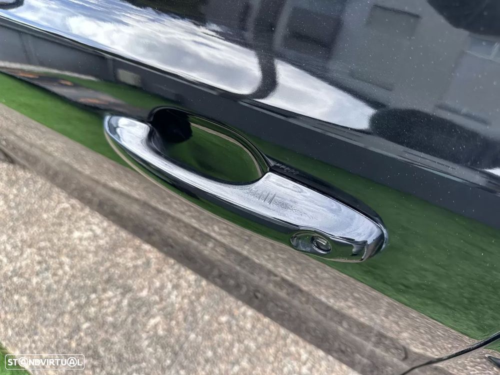 Ford Focus 1.0 EcoBoost S&S TITANIUM - 52