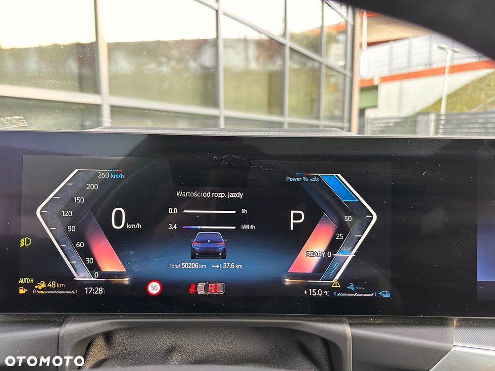 BMW Seria 3 330e Touring xDrive M Sport - 22