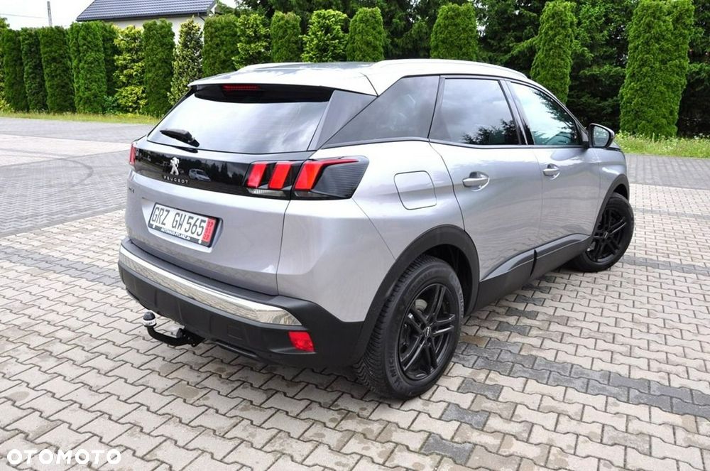 Peugeot 3008 - 18