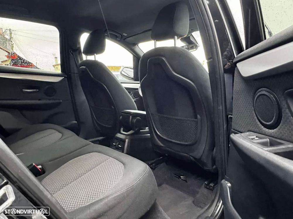BMW 216 Active Tourer d Advantage - 18