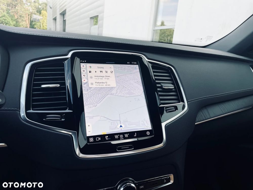 Volvo XC 90 T8 AWD Plug-In Hybrid Plus Bright 7os - 13