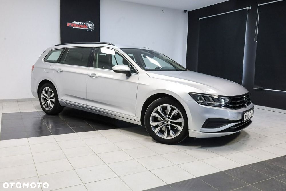 Volkswagen Passat - 6