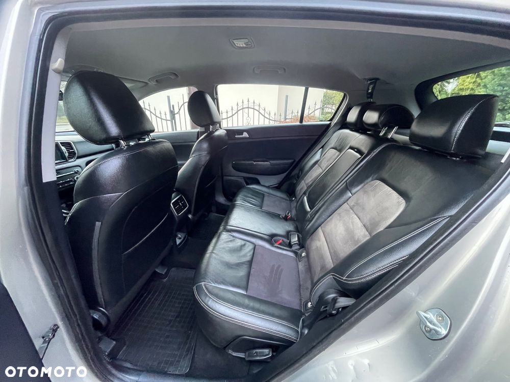 Kia Sportage 1.6 GDI 2WD Attract - 14