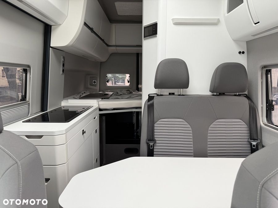 Volkswagen Crafter Grand California 600 Kamera ACC Solar LED - 23