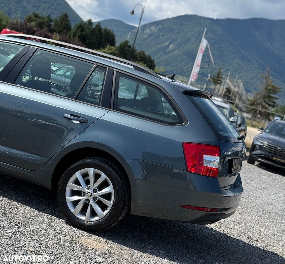 Skoda Octavia 1.6 TDI Ambition - 33