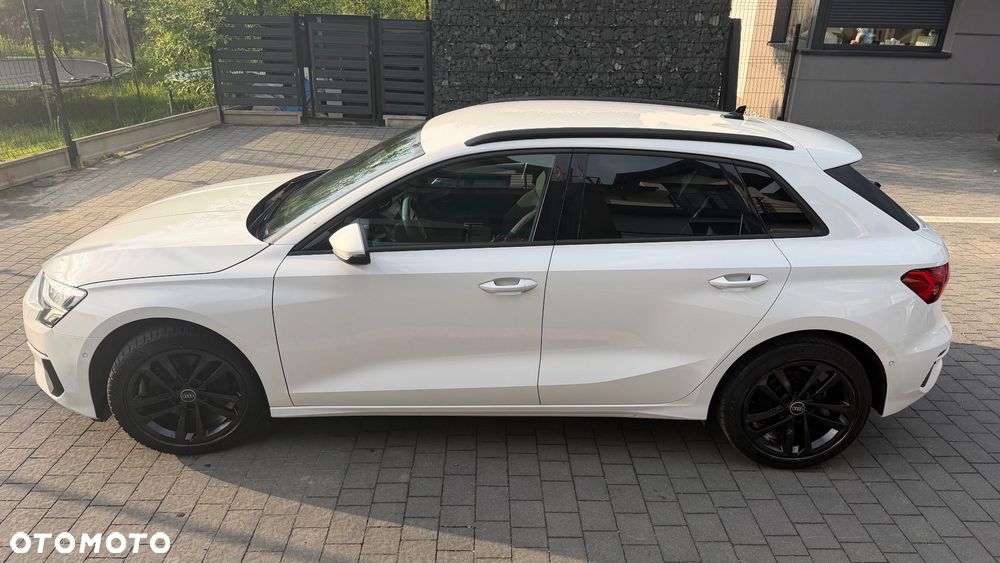 Audi A3 Sportback 30 TFSI mHEV S tronic - 4